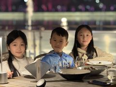 -MONICH牛排融合餐厅(和义大道购物中心店)