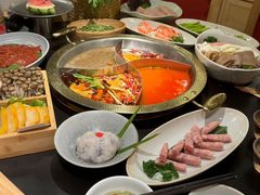 -廖掌柜·重庆鲜货火锅(上海首店)