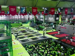 -C7城市运动空间·蹦床·健身·团建