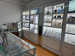 -云镜眼镜加工中心(南环路店)