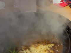 -咱屯子铁锅炖直营店(保利店)