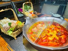 -湊湊火锅·茶憩(颐堤港店)