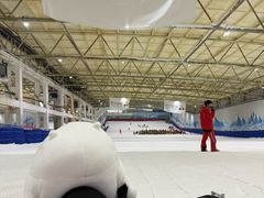 -乔波室内滑雪场