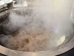 -三里屯土灶炖公鸡地锅鸡(江东店)