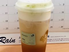 金凤茶王-喜茶(上海打浦桥日月光gelato lab+店)