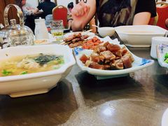 -洁神饭庄·海鲜·青岛菜·30年老字号(五四广场店)