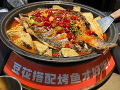 招牌过瘾麻辣烤鱼-江河里麻辣烤鱼(奉贤宝龙广场店)