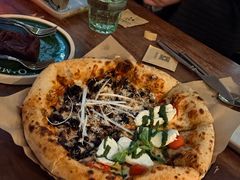 梅干菜披萨-O'mills Sourdough Bakery&Bistro(永嘉路店)
