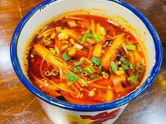 -老蚌埠烤串·新派烧烤·油边王(工农路店)