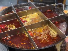 -白乐天毛肚火锅馆(南滨路店)