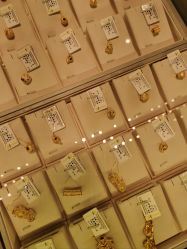 -中国黄金(北京旗舰店)