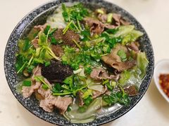 -周老三跷脚牛肉·全牛火锅(非遗传承店)