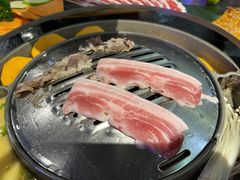 -哈哈碳都·牛肋条无限自助烤肉(宝龙店)