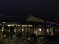 -WOLFGANG PUCK KITCHEN & BAR(迪士尼小镇店)