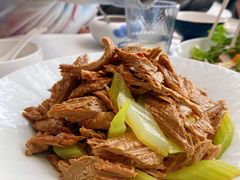 巧拌黑腐竹-悦融·京鲁菜·露台花园(安定门店)