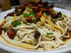 -老码头黑皮肘子锅包肉(赣水路店)