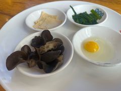 -桥香园过桥米线(国贸店)
