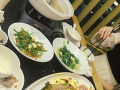 -鱼鲜饭香·招牌汽锅剁椒鱼头王