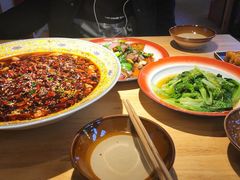 -思博半步颠小酒馆(梦时代店)