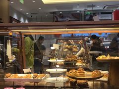 面包甜点陈列柜-多乐之日(颐堤港店)