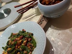 -荷花亭·湖北融合菜(中商广场店)