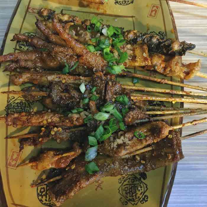 锋味烧烤-"这家就开在楼下的烧烤店经常下班回来吃 ."-大众点评移动版