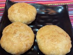 -香巴拉云南餐厅(华莱坞店)