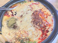 -小街曹师傅砂锅麻辣烫(亚泰大街店)