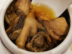 时令老火炖汤-稻香酒家·33年老字号·港式粤菜(富邦中心店)