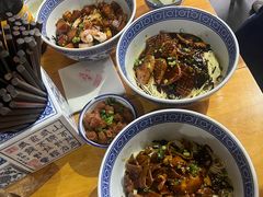 -沪西老弄堂面馆(定西路店)