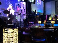 -INLOVE Live House