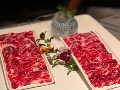 -左庭右院鲜牛肉火锅黑金店(陆家嘴中心店)