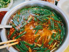 小锅米线-岩保农家乐