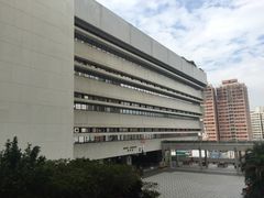 -香港大学