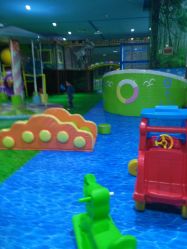 -汤姆小鸟(无锡宝龙广场店)