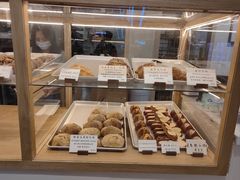 面包甜点陈列柜-檗谷·面包·咖啡·轻食(华贸天地店)