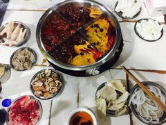 -渝味黄姐火锅(黄泥村店)