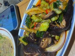 -洱火云南酸菜牛肉火锅(石景山当代商城店)