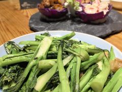 -花溪雨·森林餐厅(石基店)