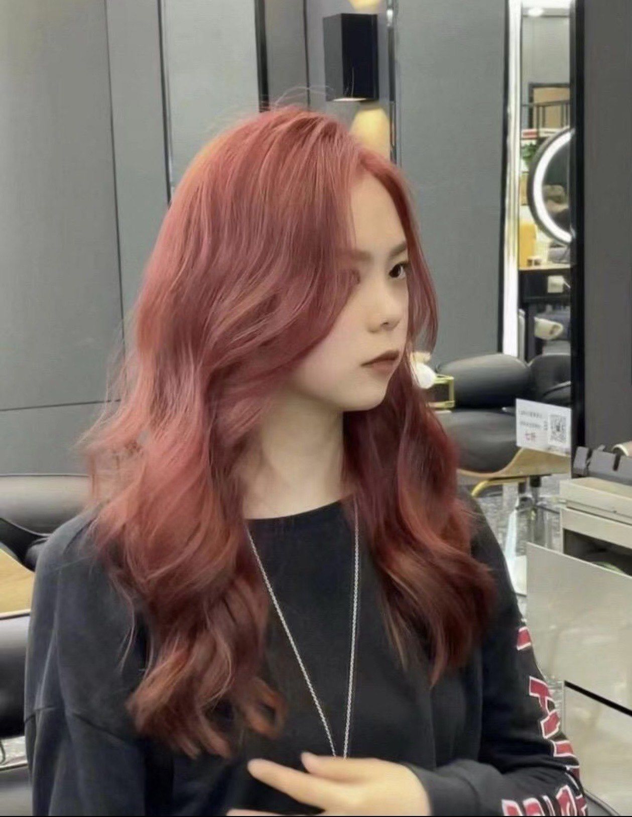 好看显白修饰脸型#树莓红发色 #玫瑰金发色 #浆果莓红发色 #我的爱美