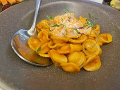 -斯普汇生蚝牛排馆(中骏世界城店)