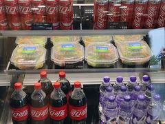 零售区-达美乐比萨(水晶港店)