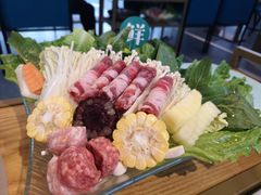 -三个椰子·现砍椰子鸡(金源CBD店)