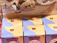 -泡泡玛特POPMART(上海环球港店)