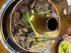 -岳记兴隆·青城腊排铜火锅(融创店)