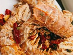 -四川小胡子海鲜(丁村万人海鲜广场店)