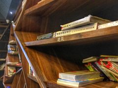 -钟书阁(松江泰晤士小镇店)