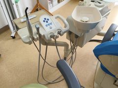 -赫尔森口腔·牙齿种植修复