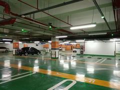 -苏州汇融广场假日酒店