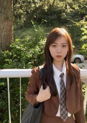 -茶发Salon·烫发染发理发